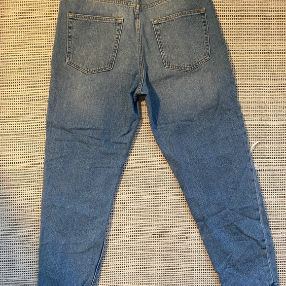 Ripped Blue Jeans - Picture 5 of 5